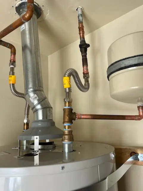 Water heater installation and plumbing repair in Ridgemar